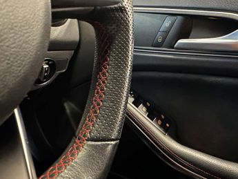 Mercedes-Benz GLA 1.6 GLA 180 AMG Line Edition Auto 5dr