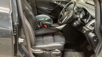 VAUXHALL ASTRA 2.0 Astra Elite CDTI Auto 5dr