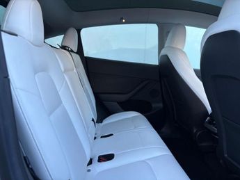 TESLA MODEL Y Model Y Long Range AWD 4WD 5dr