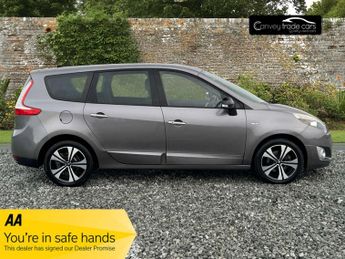 RENAULT SCENIC 1.5 Grand Scenic Dynamique TomTom Bose Pack dCi Semi-Auto 5dr