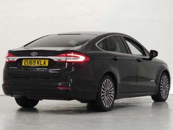 FORD MONDEO 2.0 Mondeo Titanium Edition HEV Auto 4dr