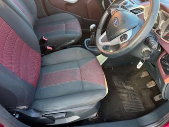 Ford Fiesta 1.4 Fiesta Titanium 96 5dr