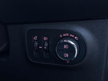 VAUXHALL CORSA 1.4 Corsa SE Nav Auto 5dr