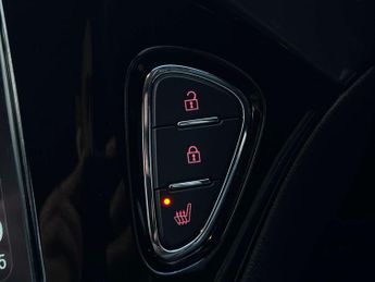 VAUXHALL CORSA 1.4 Corsa SE Nav Auto 5dr