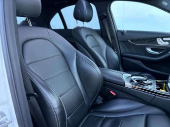 Mercedes-Benz C-CLASS 2.1 C 250 AMG Line Premium+ D Auto 4dr