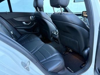 Mercedes-Benz C-CLASS 2.1 C 250 AMG Line Premium+ D Auto 4dr