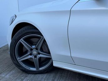 Mercedes-Benz C-CLASS 2.1 C 250 AMG Line Premium+ D Auto 4dr