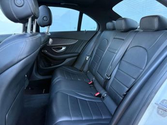 Mercedes-Benz C-CLASS 2.1 C 250 AMG Line Premium+ D Auto 4dr