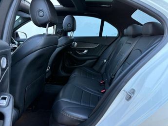 Mercedes-Benz C-CLASS 2.1 C 250 AMG Line Premium+ D Auto 4dr