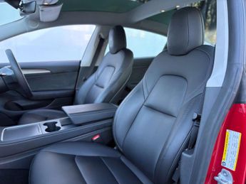 TESLA MODEL 3 Model 3 Long Range AWD 4WD 4dr