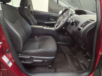 Toyota PRIUS+ 1.8 Prius+ Icon TSS HEV CVT 5dr