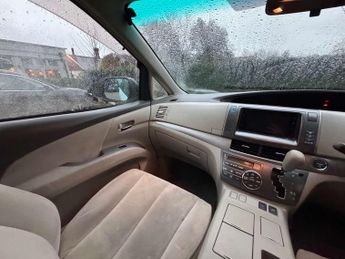 TOYOTA  Estima Hybrid Electric