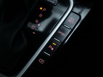 KIA XCEED 1.6 XCeed 3 PHEV Semi-Auto 5dr