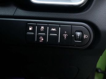 KIA XCEED 1.6 XCeed 3 PHEV Semi-Auto 5dr