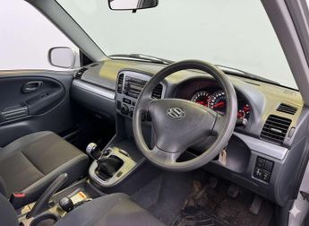 SUZUKI GRAND VITARA 2.0 Grand Vitara 16v 4WD 5dr