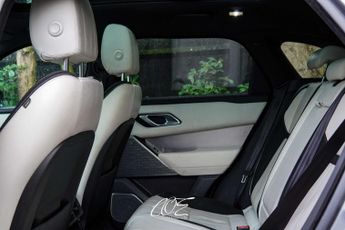 Land Rover RANGE ROVER VELAR 2.0 Range Rover Velar R-Dynamic SE D240 Auto 4WD 5dr