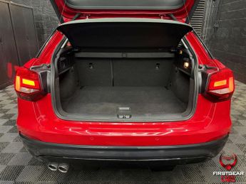 Audi Q2 1.5 TFSI CoD 35 Sport SUV 5dr Petrol S Tronic Euro 6 (s/s) (150 