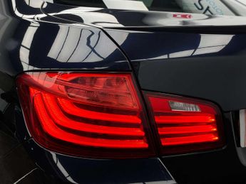 BMW 5 SERIES 2.0 520d M Sport Auto 4dr
