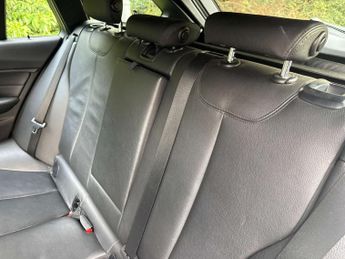 BMW 3 Series 3.0 330d xDrive M Sport Auto 4WD 5dr