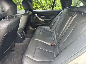 BMW 3 Series 3.0 330d xDrive M Sport Auto 4WD 5dr
