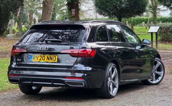 AUDI A4 2.0 A4 Black Edition 40 TDI Quattro Semi-Auto 4WD 5dr
