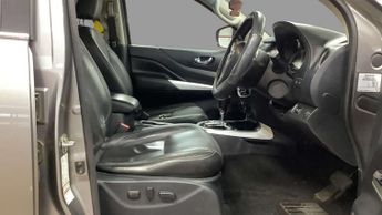Nissan NP300 NAVARA 2.3 NP300 Navara Tekna dCi Auto 4WD