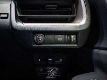 TOYOTA PRIUS 2.0 13.6kWh Design Hatchback 5dr Petrol Plug-in Hybrid CVT Euro 