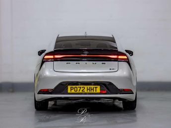 TOYOTA PRIUS 2.0 13.6kWh Design Hatchback 5dr Petrol Plug-in Hybrid CVT Euro 
