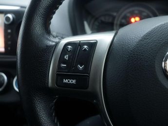 TOYOTA YARIS 1.3 Yaris Icon VVT-I CVT 5dr