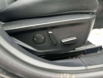 FORD FOCUS 1.0 Focus Active X Auto 5dr