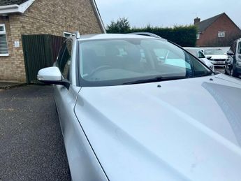 VOLVO V70 2.0 V70 SE Luxury D3 Auto 5dr