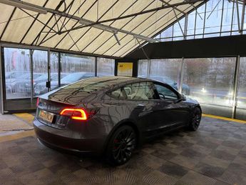 TESLA MODEL 3 Model 3 Performance AWD 4WD 4dr