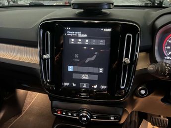 VOLVO XC40 2.0 XC40 Inscription Pro T4 AWD Auto 4WD 5dr