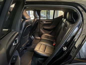 VOLVO XC40 2.0 XC40 Inscription Pro T4 AWD Auto 4WD 5dr