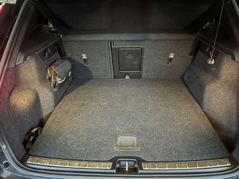 VOLVO XC40 2.0 XC40 Inscription Pro T4 AWD Auto 4WD 5dr