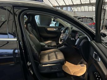 VOLVO XC40 2.0 XC40 Inscription Pro T4 AWD Auto 4WD 5dr