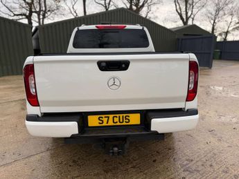 MERCEDES-BENZ X-CLASS 2.3 X250 Progressive D 4Matic Auto 4WD