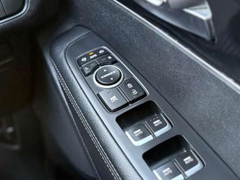 KIA SORENTO 2.2 Sorento KX-3 CRDi ISG 4x4 Auto 4WD 5dr