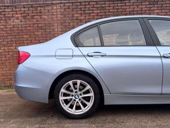 BMW 3 Series 2.0 320I SE Auto 4dr