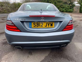 Mercedes-Benz SLK 1.8 SLK 250 AMG Sport BlueEfficiency Auto 2dr