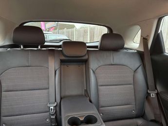 Kia NIRO 1.6 Niro 2 Semi-Auto 5dr