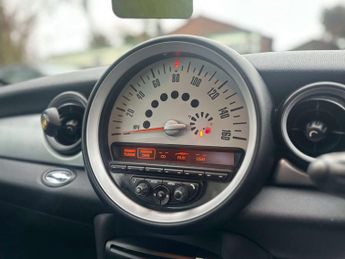 MINI COUPE 1.6 Cooper Auto 3dr