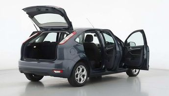 FORD FOCUS 1.6 Focus Style Auto 5dr