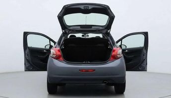 PEUGEOT 208 1.4 208 Allure e-HDi Semi-Auto 3dr