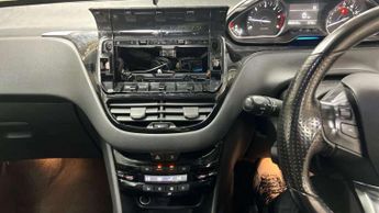 PEUGEOT 208 1.4 208 Allure e-HDi Semi-Auto 3dr