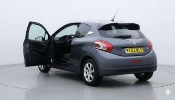 PEUGEOT 208 1.4 208 Allure e-HDi Semi-Auto 3dr