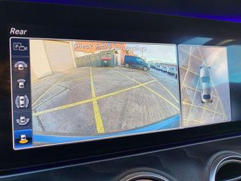 MERCEDES-BENZ E-CLASS 2.0 E 300 AMG Line Premium de Automatic 4dr - NATIONAL DELIVERY*