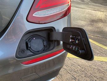 MERCEDES-BENZ E-CLASS 2.0 E 300 AMG Line Premium de Automatic 4dr - NATIONAL DELIVERY*