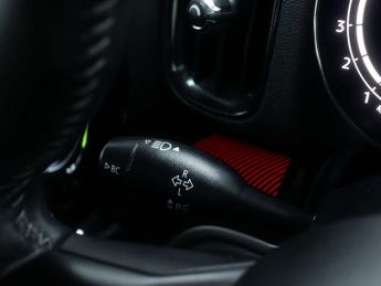 MINI COUNTRYMAN 1.5 Countryman Cooper Exclusive Auto 5dr