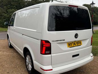 VOLKSWAGEN TRANSPORTER 2.0 Transporter T30 Highline TDI Semi-Auto